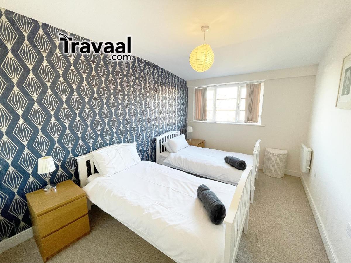 Travaal.Om - 2 Bed Serviced Apartment Farnborough Farnborough  Esterno foto